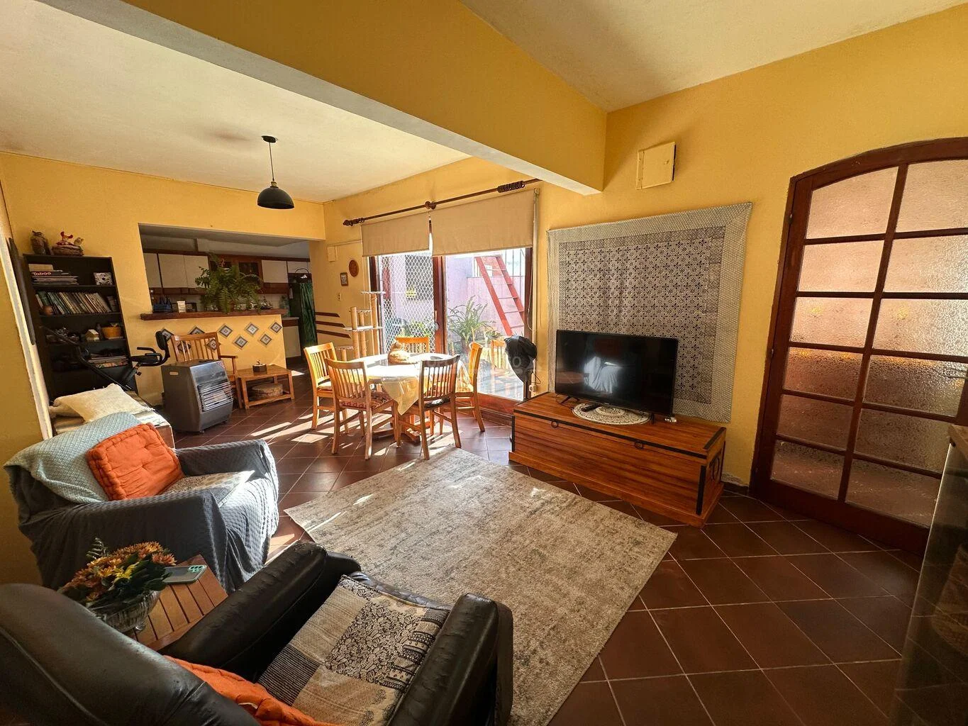Casa en Tres Cruces, propiedad 284705 -Imagen 3