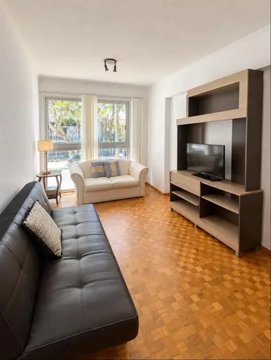 Oportunidad Apto 1 dormitorio próximo a WTC con patio y parrillero propio.