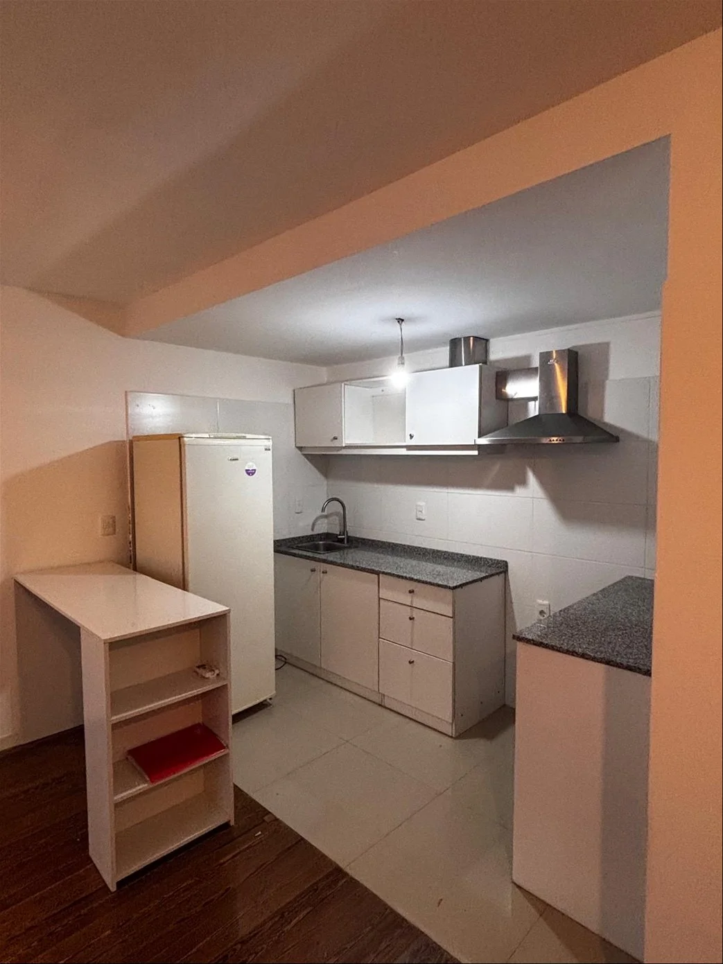 Apartamento en La Comercial, propiedad 246724 -Imagen 2
