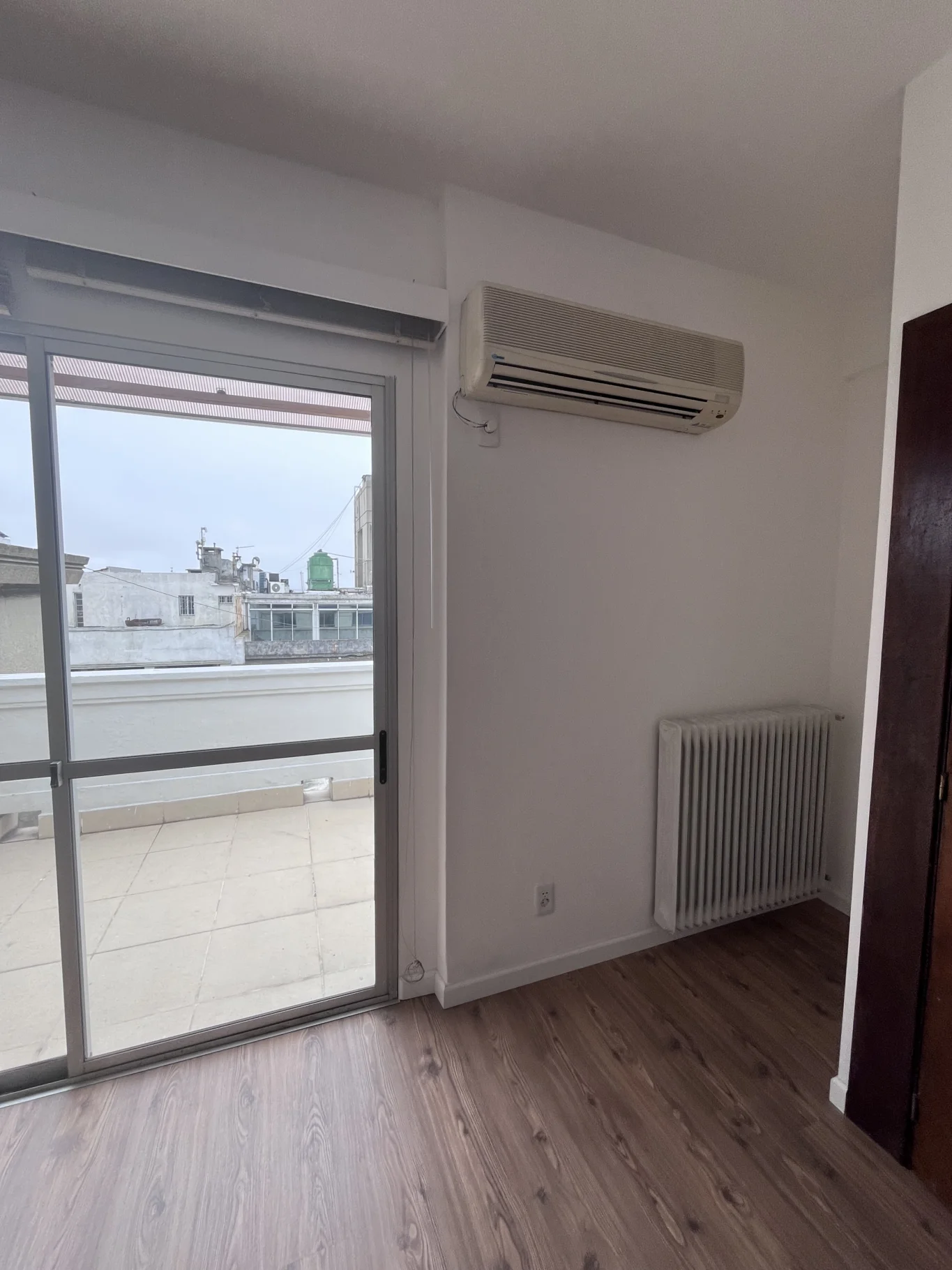 Oficina en Ciudad Vieja, propiedad 292462 -Imagen 4