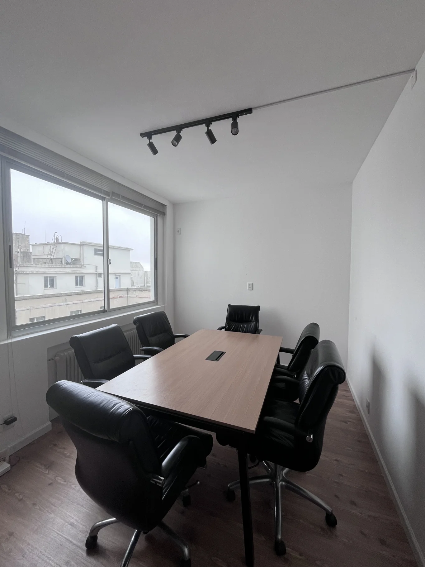 Oficina en Ciudad Vieja, propiedad 292462 -Imagen 12