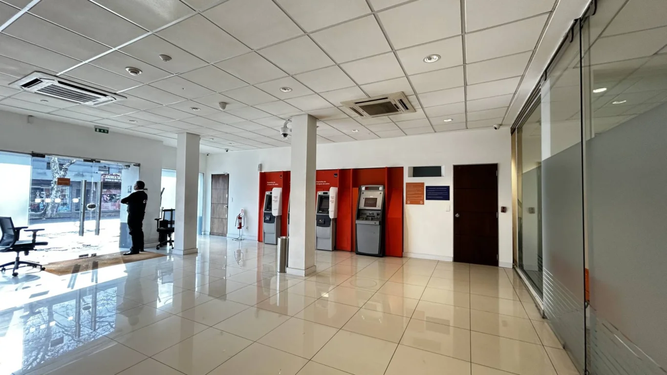 Local en Jacinto Vera, propiedad 287703 -Imagen 5