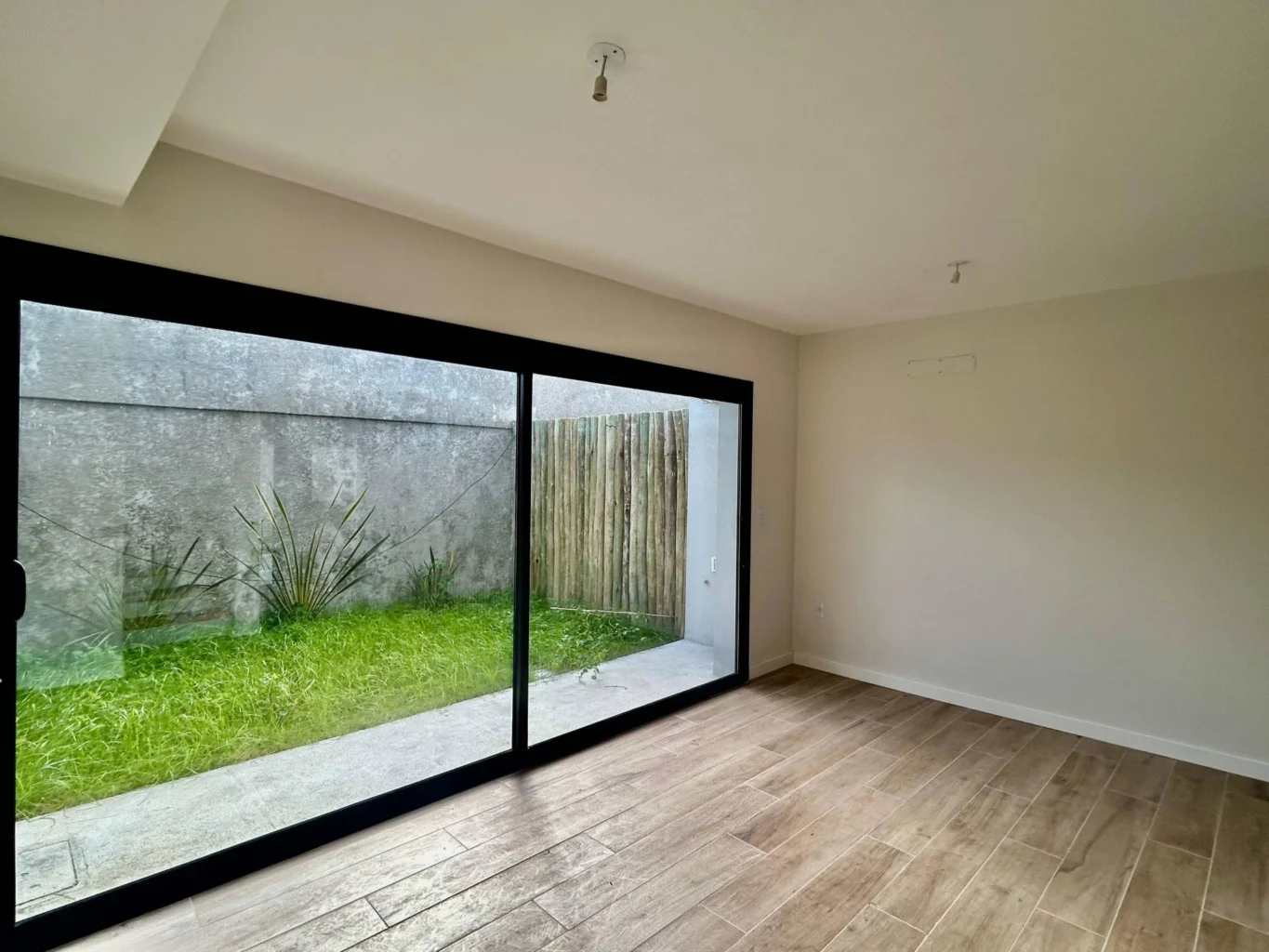 Casa en Carrasco Norte, propiedad 293642 -Imagen 2