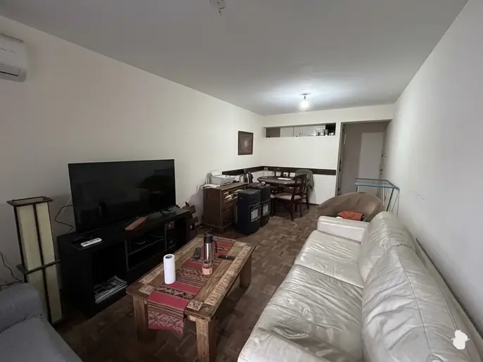 Venta Apartamento Tres Dormitorios y Garaje en Pocitos