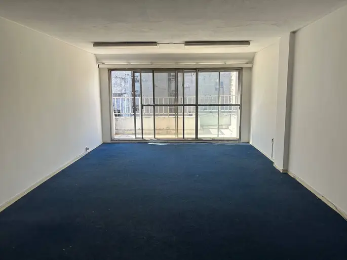 Venta de Oficina con garage en Centro