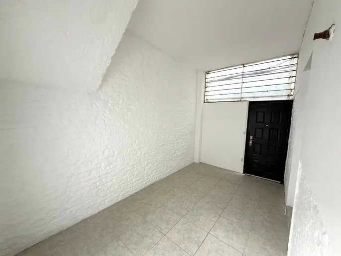 Alquiler de Apartamento en P.Vazquez y Vega con 1 dormitorio en Pocitos