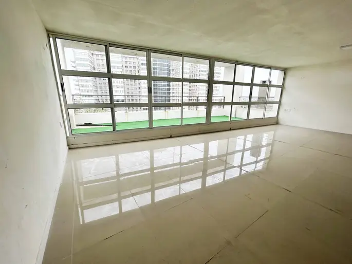 Venta apartamento duplex en Parque Batlle
