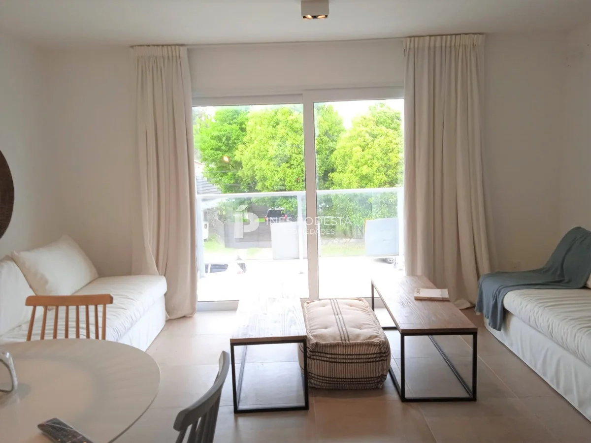 Apartamento en Pinares, propiedad 218192 -Imagen 3
