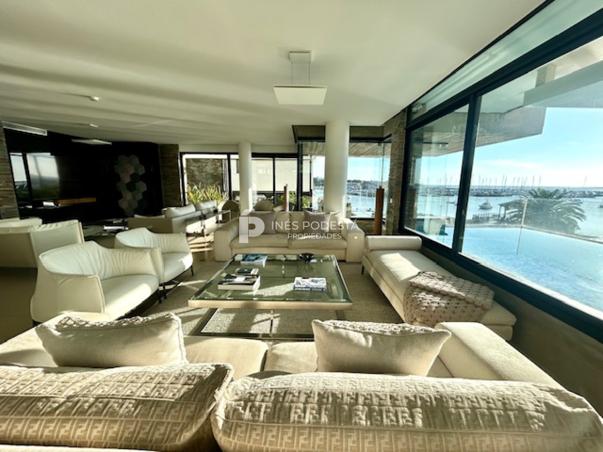 Apartamento en Puerto, propiedad 218246 -Imagen 1