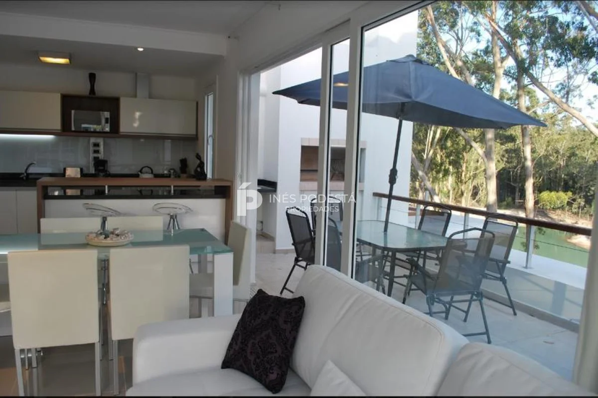 Apartamento en Solanas, propiedad 218295 -Imagen 2