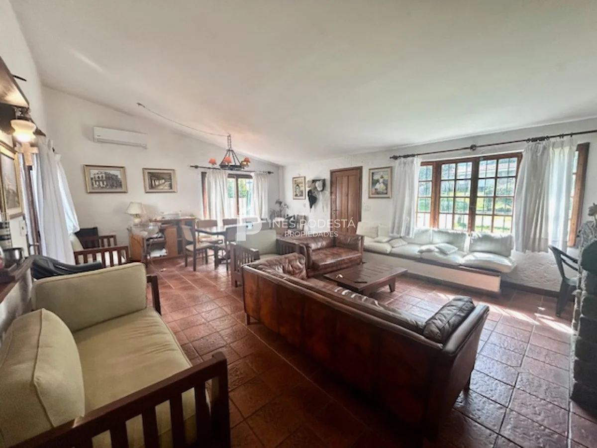 Casa en Playa Brava, propiedad 218342 -Imagen 1