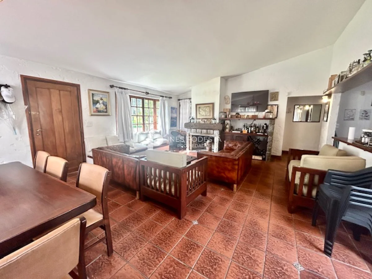 Casa en Playa Brava, propiedad 218342 -Imagen 2