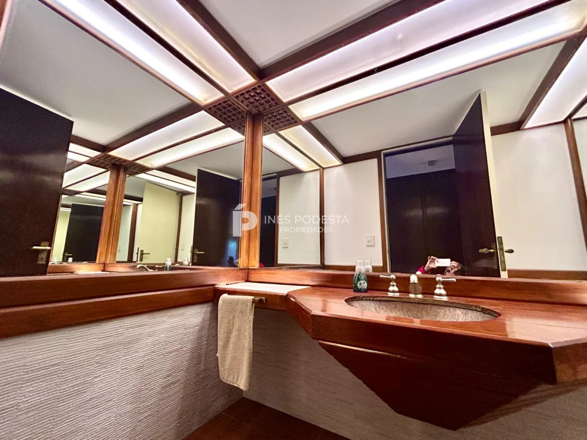 Casa en Playa Mansa, propiedad 218347 -Imagen 20