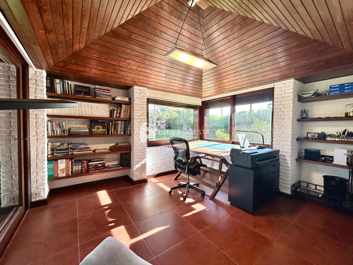 Casa en Playa Mansa, propiedad 218347 -Imagen 11