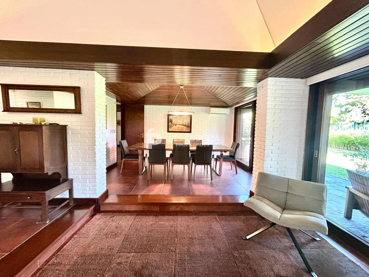 Casa en Playa Mansa, propiedad 218347 -Imagen 15