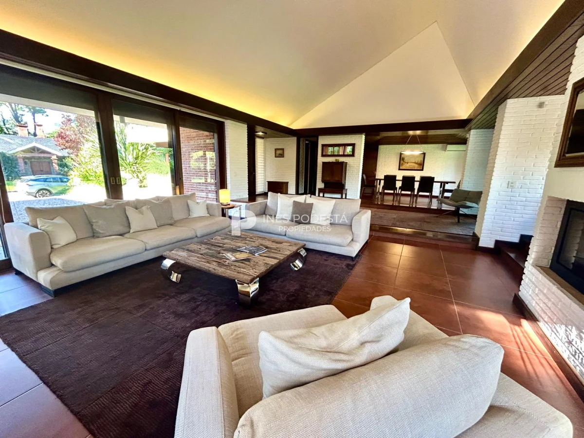Casa en Playa Mansa, propiedad 218347 -Imagen 8