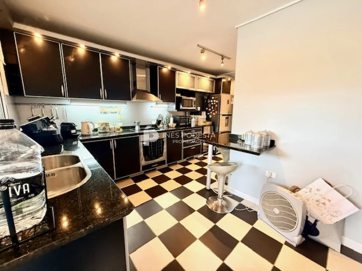 Apartamento en Playa Mansa, propiedad 264019 -Imagen 13