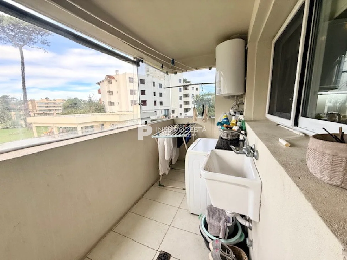 Apartamento en Playa Mansa, propiedad 264019 -Imagen 15
