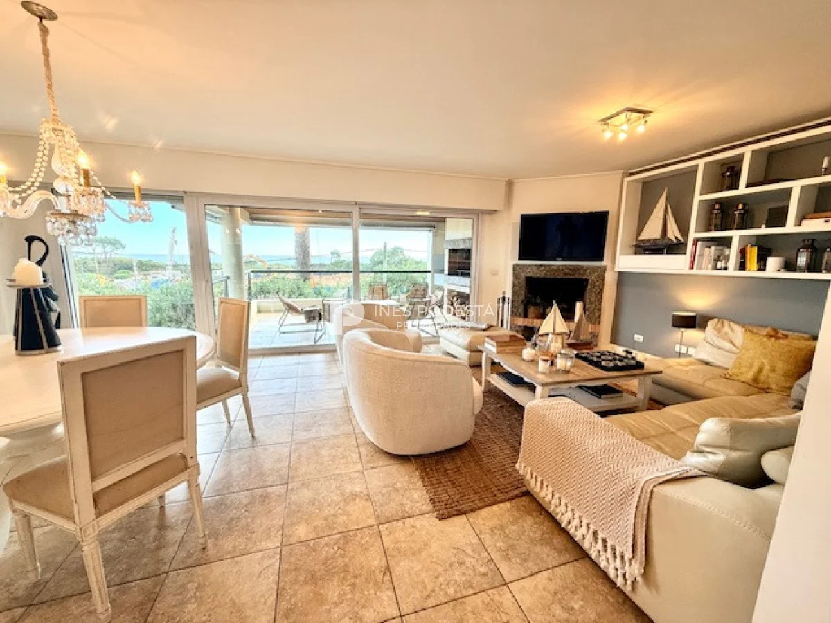Apartamento en Playa Mansa, propiedad 264019 -Imagen 7