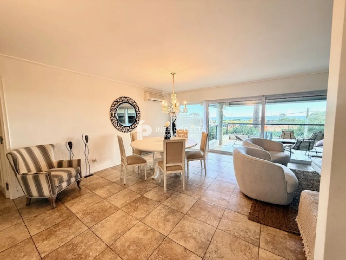 Apartamento en Playa Mansa, propiedad 264019 -Imagen 9