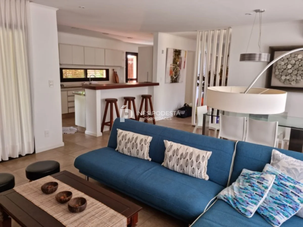 Casa en Pinares, propiedad 269839 -Imagen 3