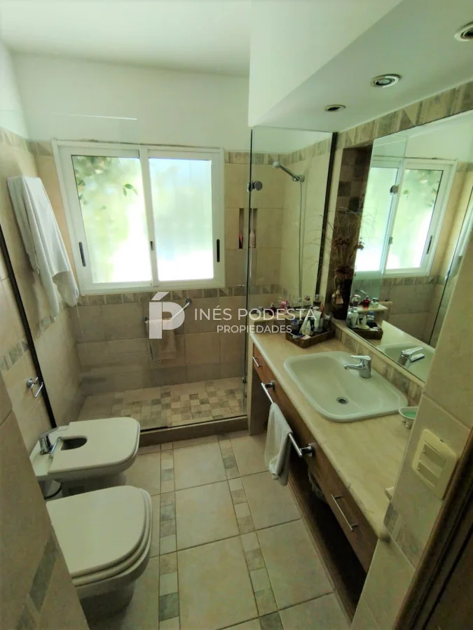 Casa en Playa Mansa, propiedad 273583 -Imagen 19