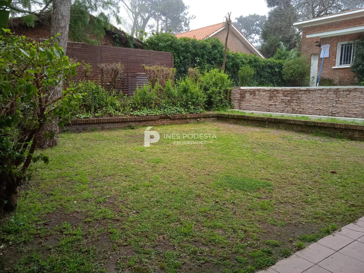 Casa en Playa Mansa, propiedad 273583 -Imagen 20