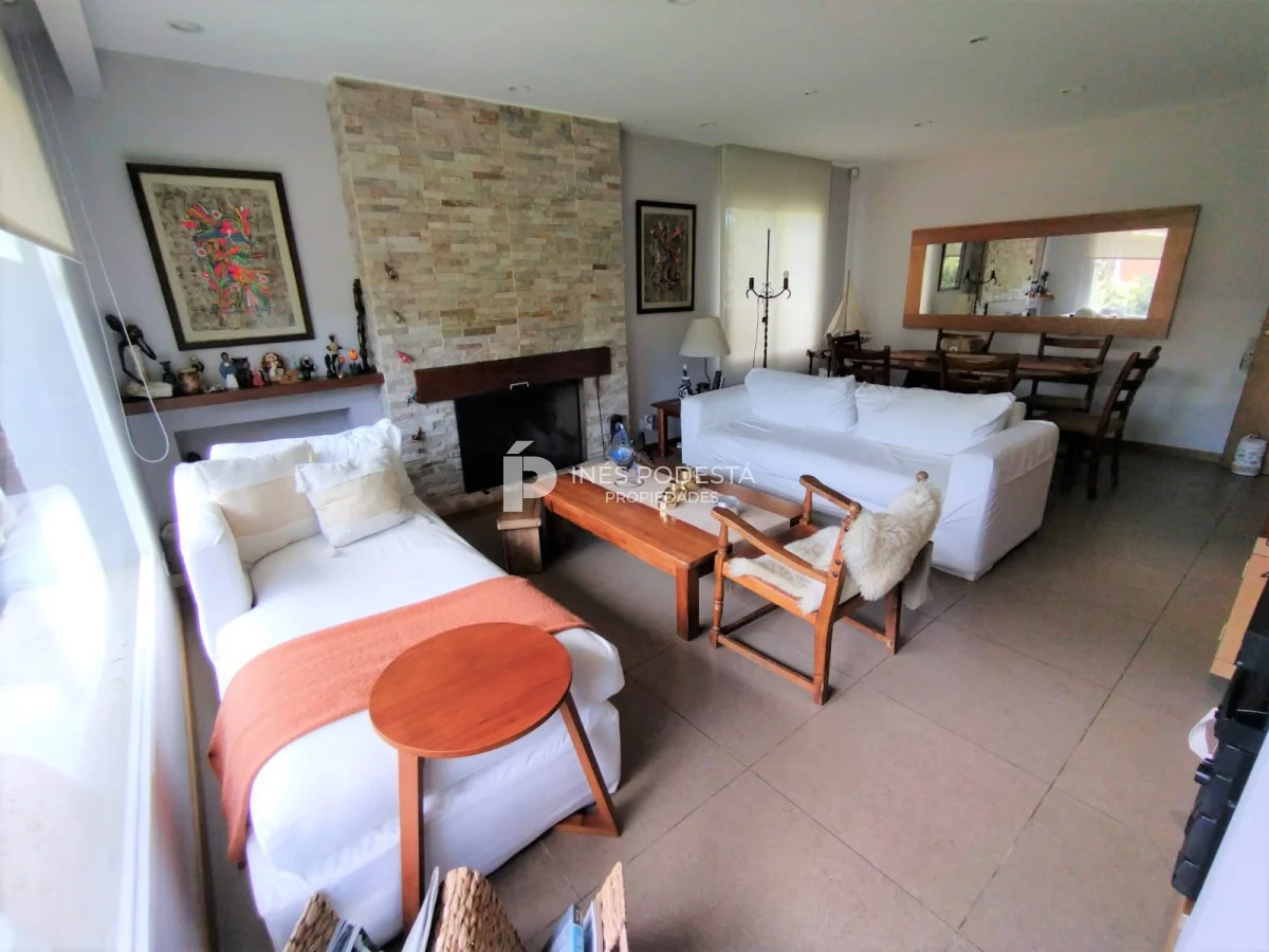 Casa en Playa Mansa, propiedad 273583 -Imagen 5
