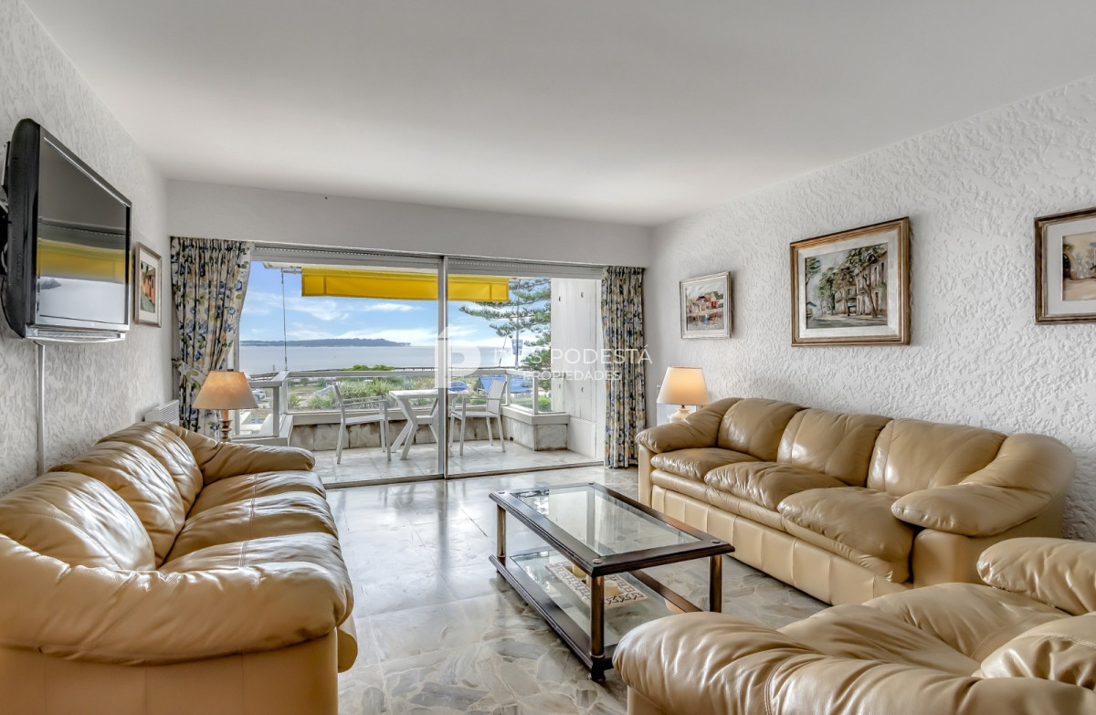 Apartamento en Playa Mansa, propiedad 274235 -Imagen 4