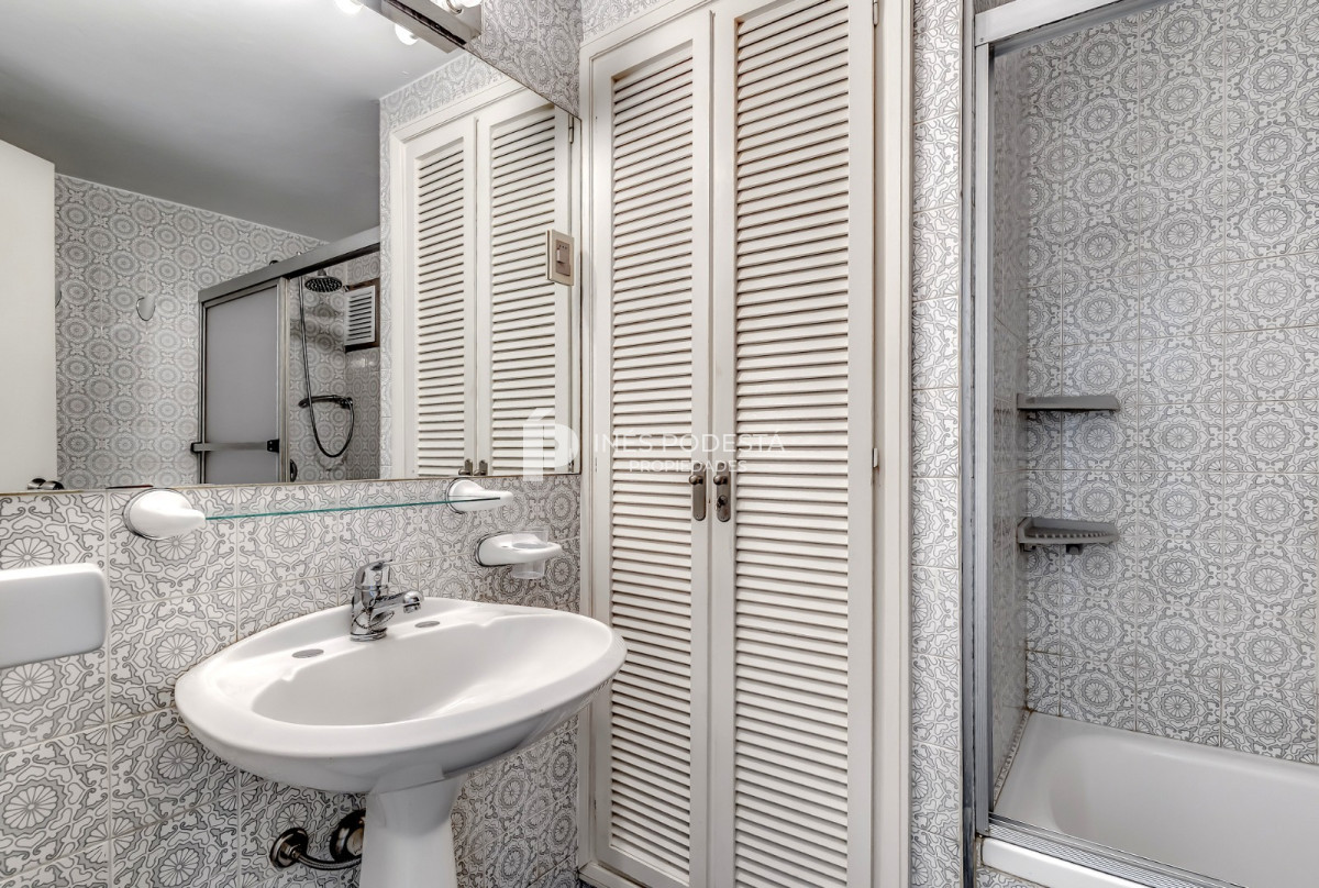 Apartamento en Playa Mansa, propiedad 274235 -Imagen 13