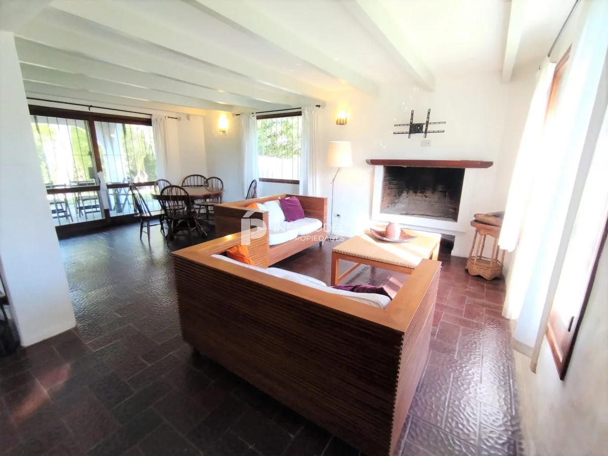 Casa en Pinares, propiedad 296916 -Imagen 5