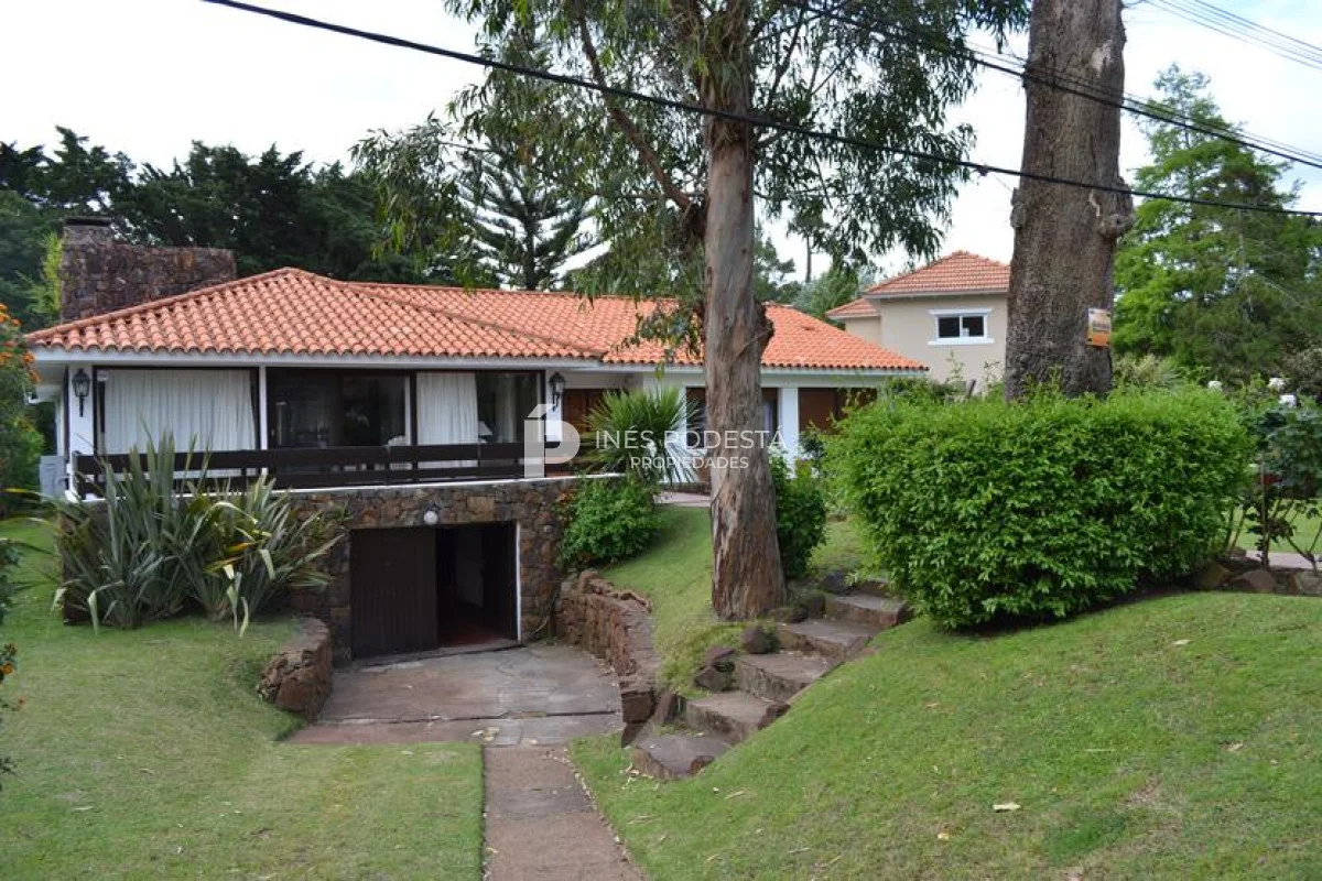 Casa en Punta del Este, propiedad 298377 -Imagen 1