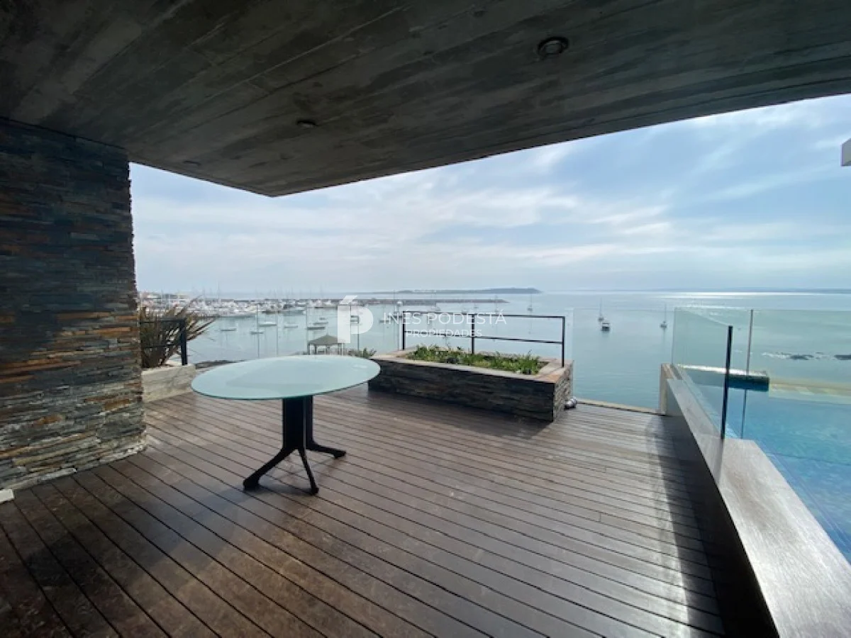 Apartamento en Puerto, propiedad 302453 -Imagen 2