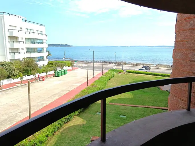Apartamento en alquiler| 3 dormitorios| Península