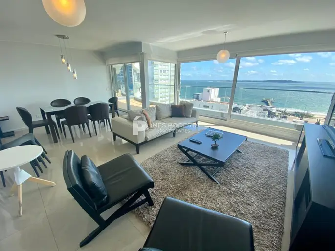 Venta departamento 2 dormitorios más dependencia de servicio