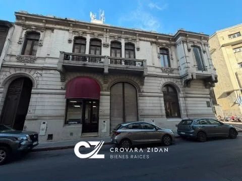 Oficina en Ciudad Vieja, propiedad 293376 -Imagen 2