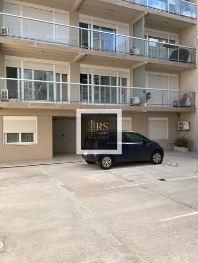 Apartamento en alquiler c/ cochera en Malvin