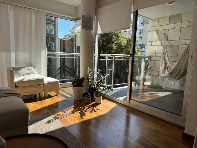 Venta Punta Carretas 3 dormitorios y scio gge parrillero y piscina