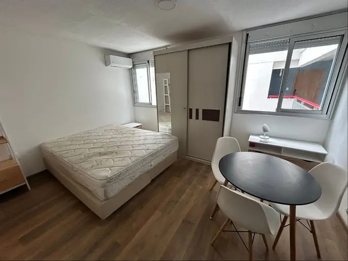 Alquiler Apartamento Pocitos Monoambiente amoblado proximo WTC