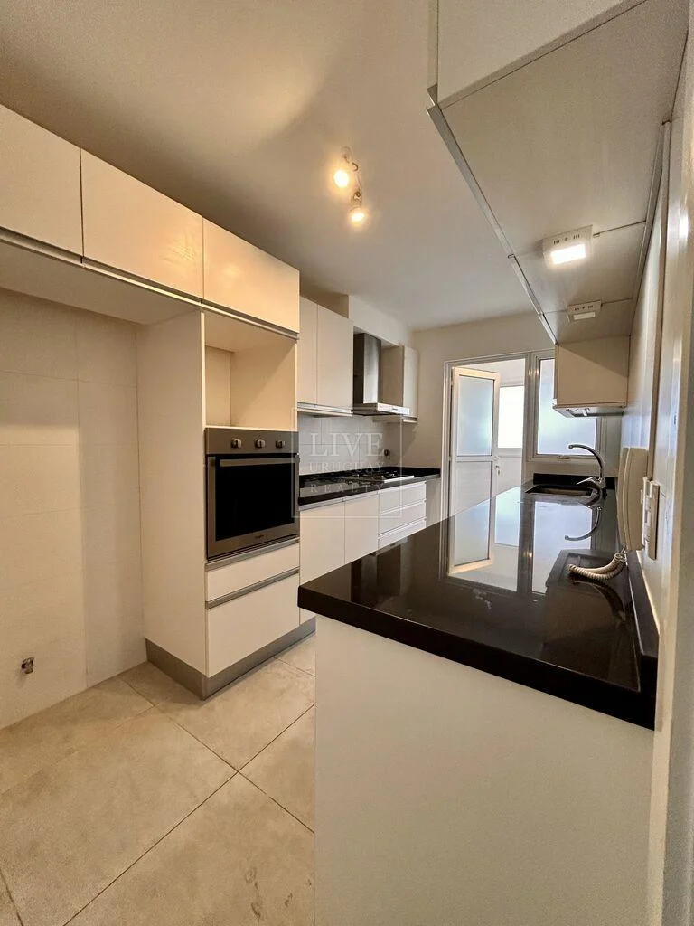 Apartamento en Av. de las Americas, propiedad 201665 -Imagen 5