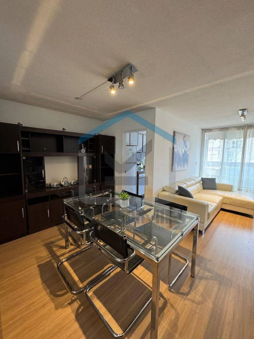 Apartamento en Tres Cruces, propiedad 295581 -Imagen 1