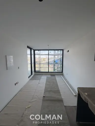 Venta Apartamento Malvin- 1 dormitorio- Piso Alto - A estrenar.