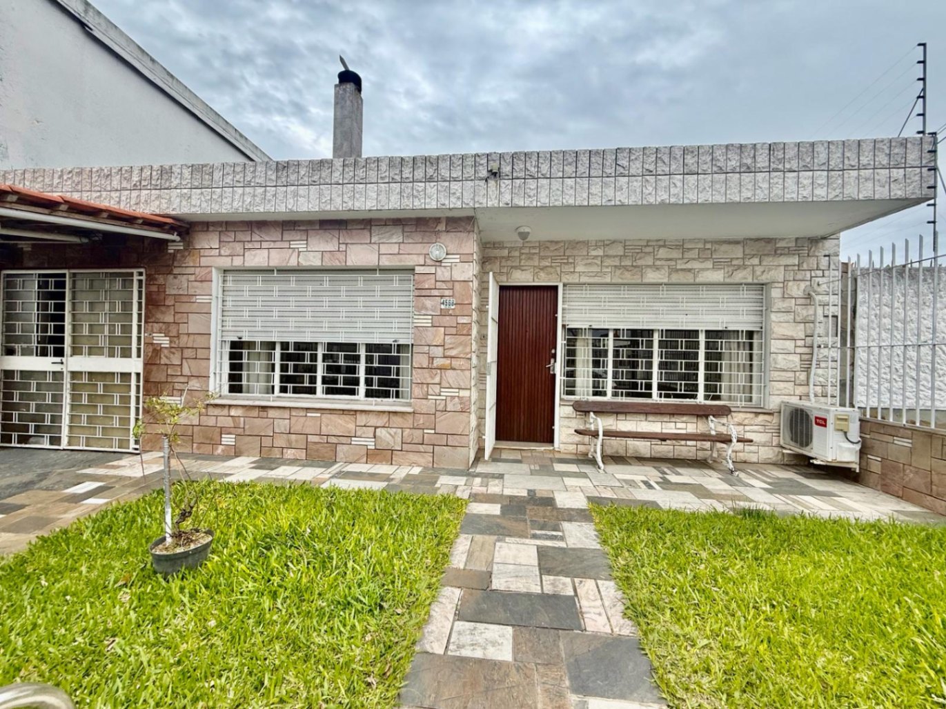 Casa en Perez Castellanos, propiedad 270794 -Imagen 1