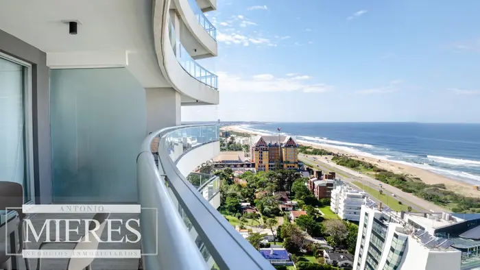 Venta apartamento 2 dormitorios- Playa Brava