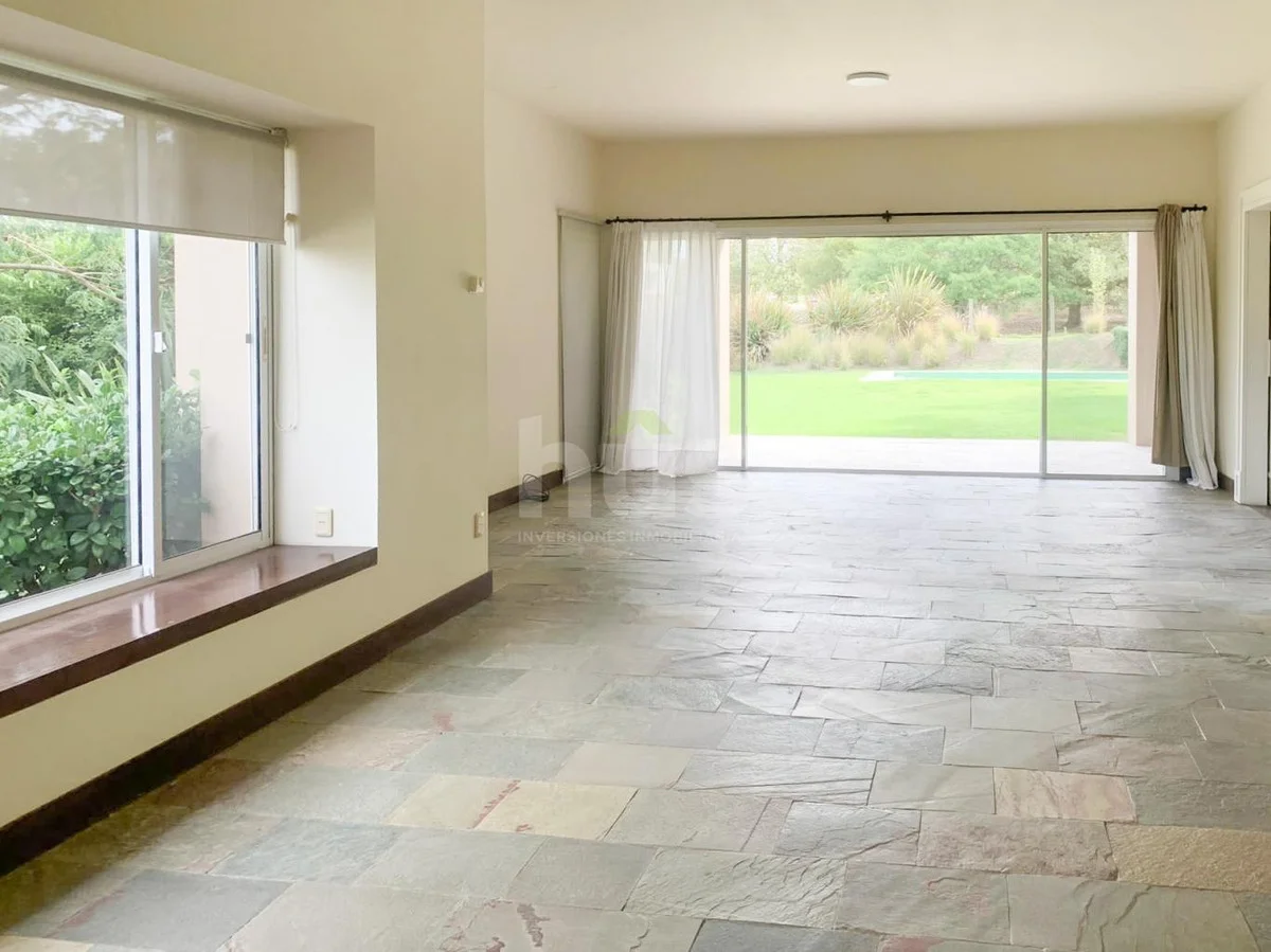 Casa en Altos de la Tahona, propiedad 288508 -Imagen 2