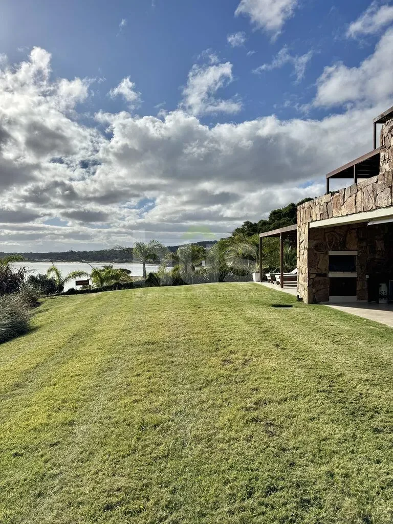 Apartamento en Punta Ballena, propiedad 296835 -Imagen 1