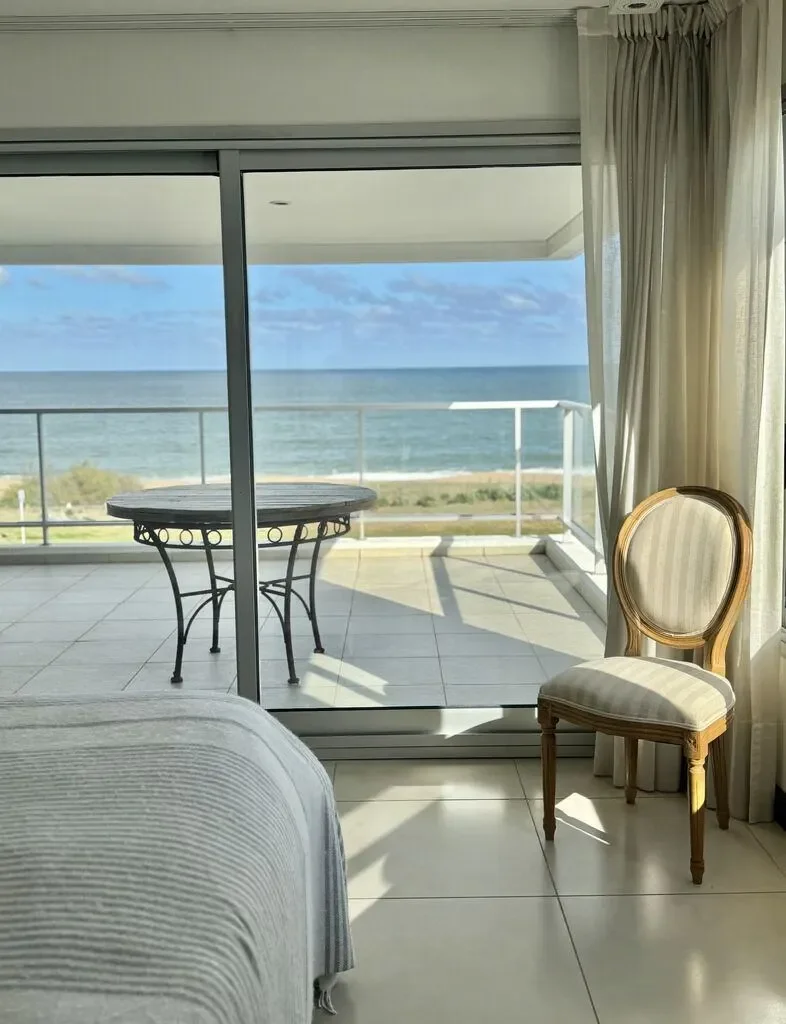 Apartamento en Playa Mansa, propiedad 297150 -Imagen 9
