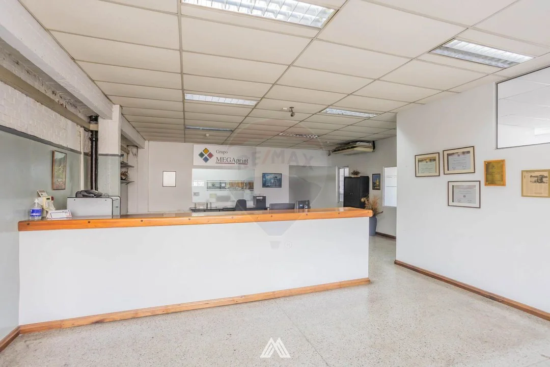 Local en La Comercial, propiedad 298510 -Imagen 1