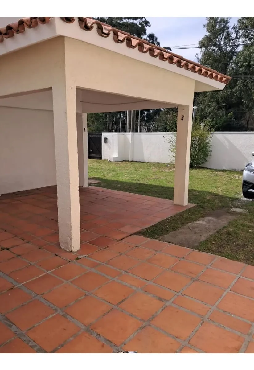 Casa en Carrasco, propiedad 293424 -Imagen 2
