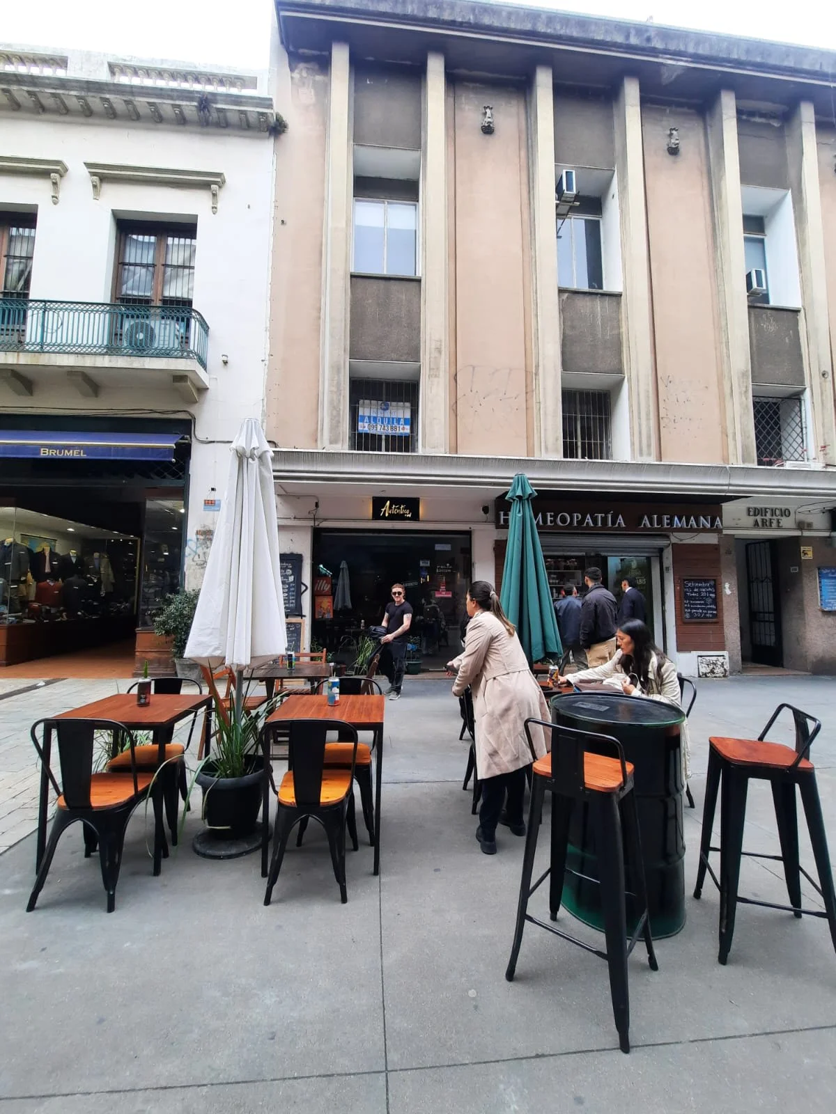 Local en Ciudad Vieja, propiedad 299458 -Imagen 5